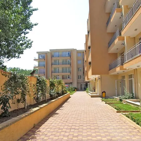 Vp Kamelia Garden Sunny Beach