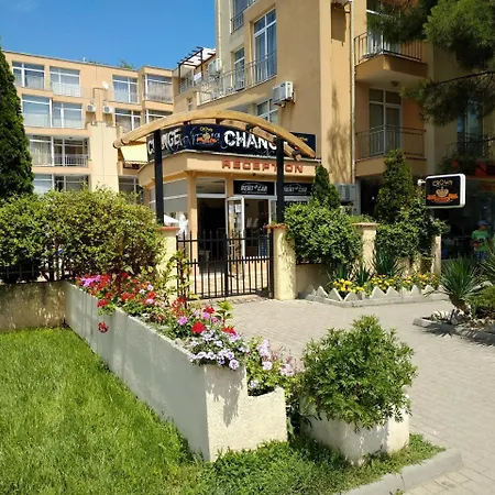 Vp Kamelia Garden Appartement *